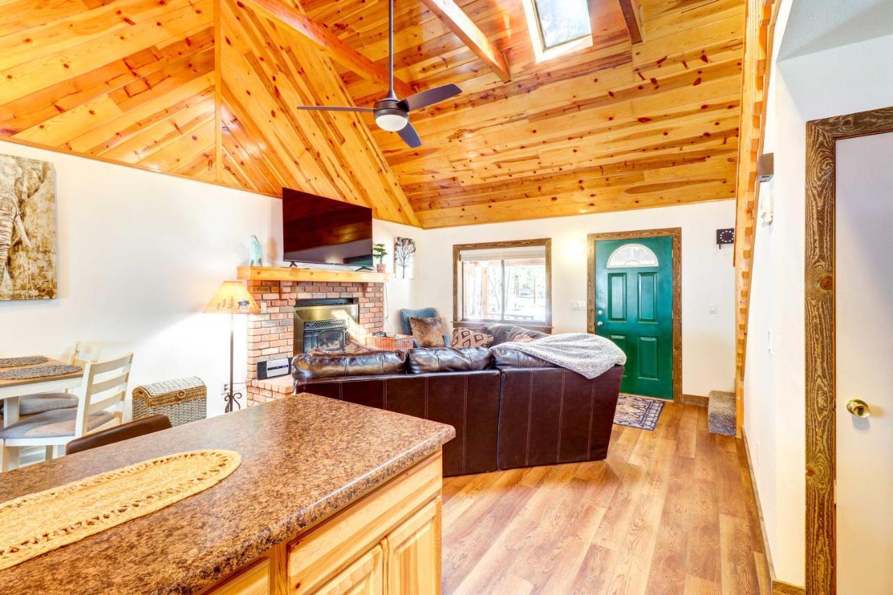 Lakeside Cabin Rental With Hot Tub - Close To Hiking パイントップ・レイクサイド エクステリア 写真
